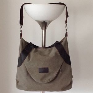 🍂🌺🍂 Grace Callie Designs - Genova Crossbody Bag